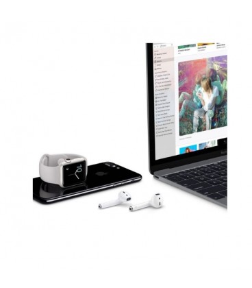 Apple AirPods Wireless Headphones