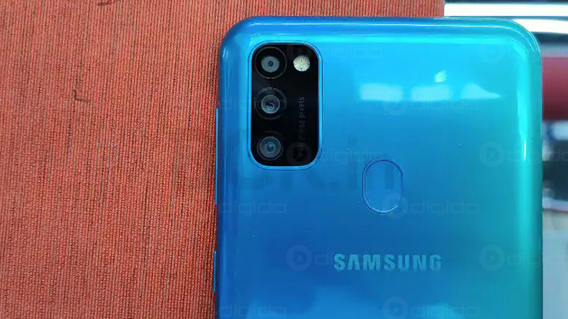 دوربین گلکسی M21