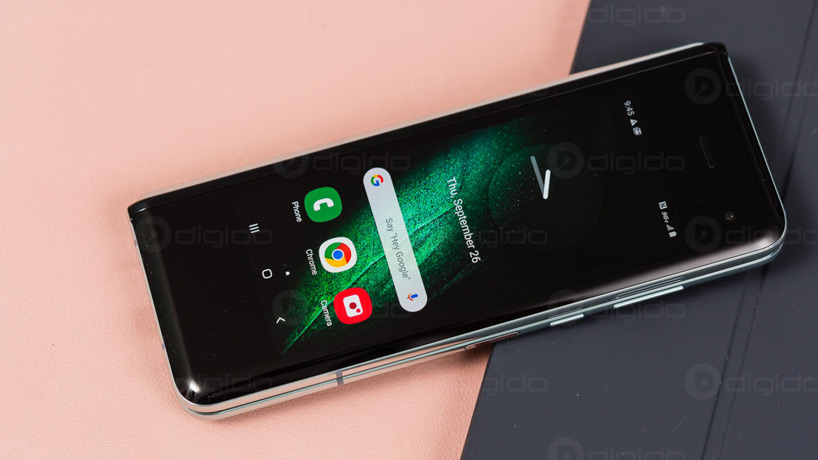 معرفی گلکسی فولد 2