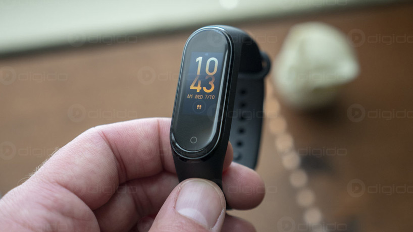 بررسی Mi Band 4