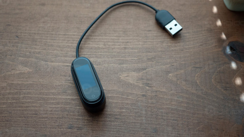 بررسی Mi Band 4