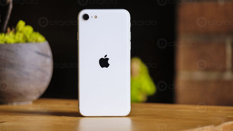 بررسی آیفون SE 2020