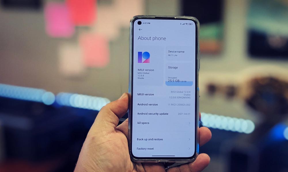 نمایشگر می 11 لایت