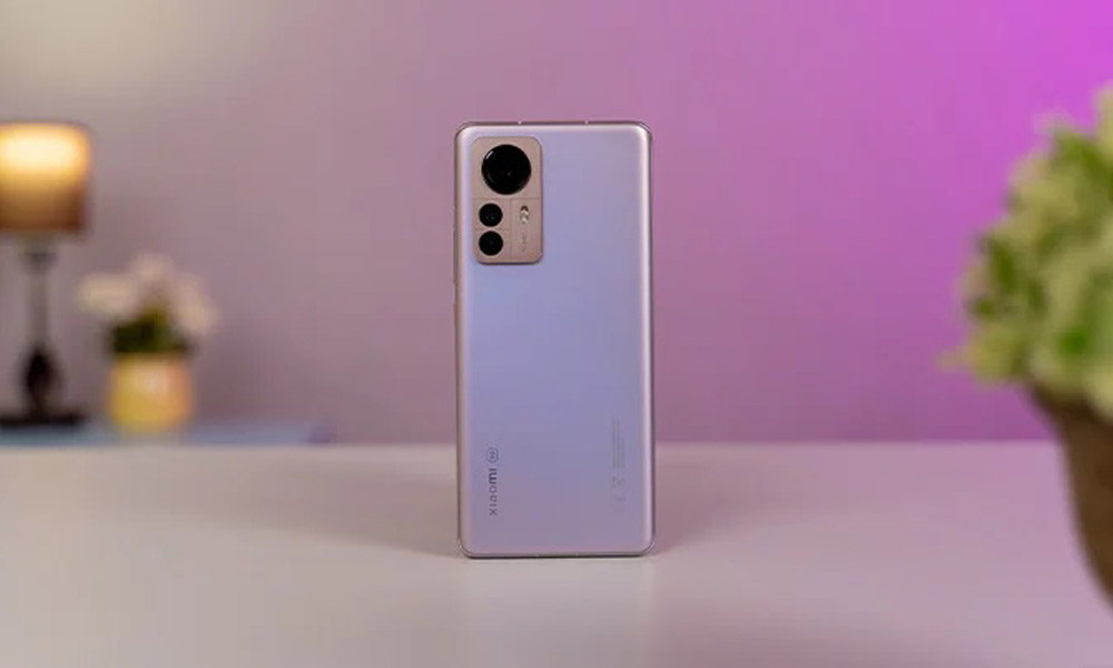 دوربین +S22 و Xiaomi 12 pro